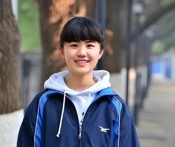 ​湖南学霸黄雨桐：放弃高考，以7科满分考入剑桥大学，后来怎样？